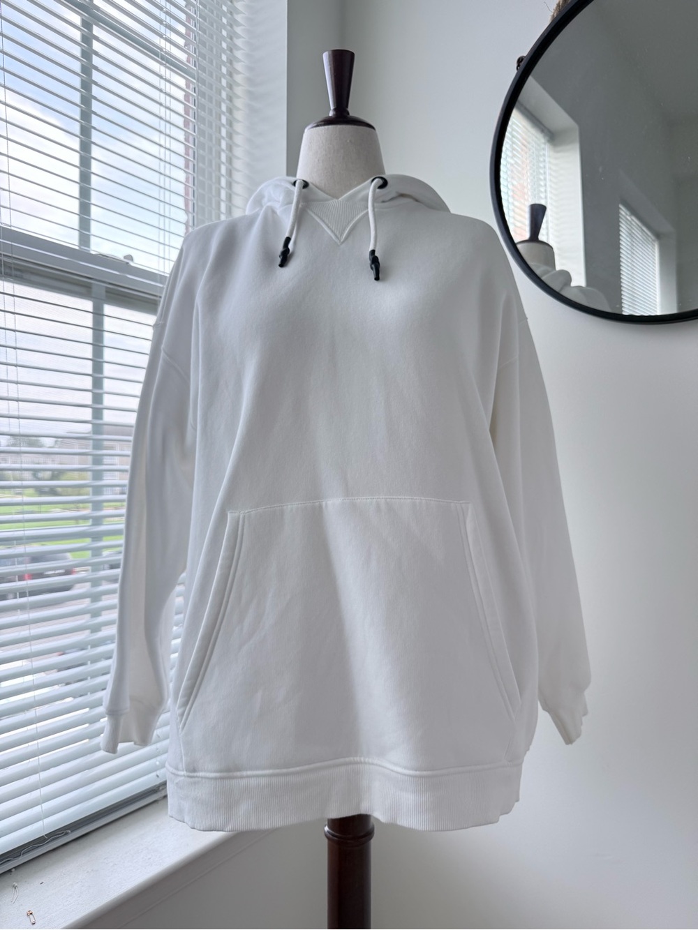 Zara White Oversized Hooded Sweatshirt